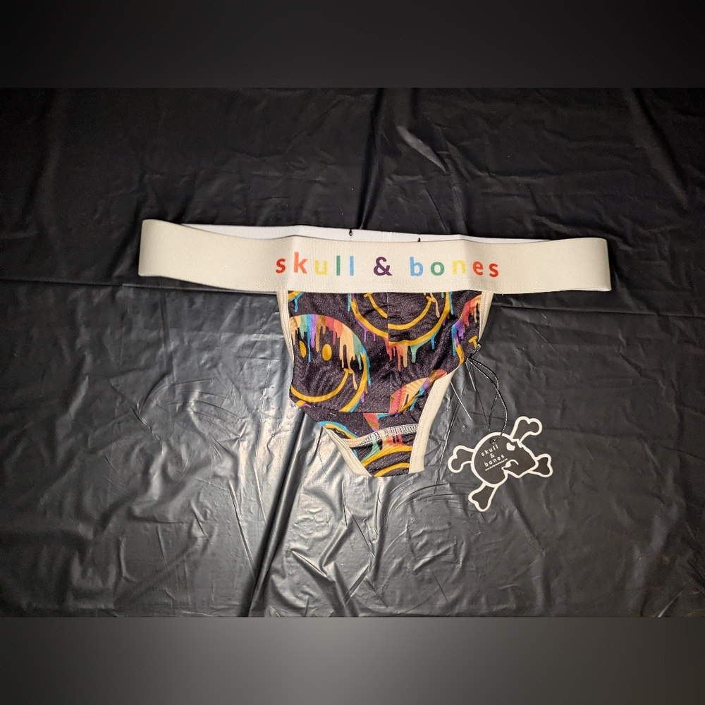 Skull and Bones Men's Pride Smiley Face Thong underwear Size M